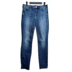 Athleta Sculptek High rise jeans Skinny Slim leg Size 6 Medium wash Women’s